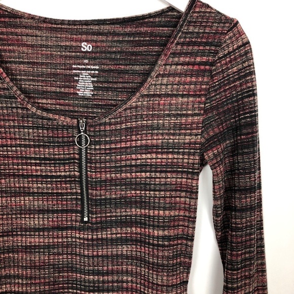 SO Crewneck Bodycon long sleeve Crewneck Dress Size XS Juniors - Picture 3 of 10